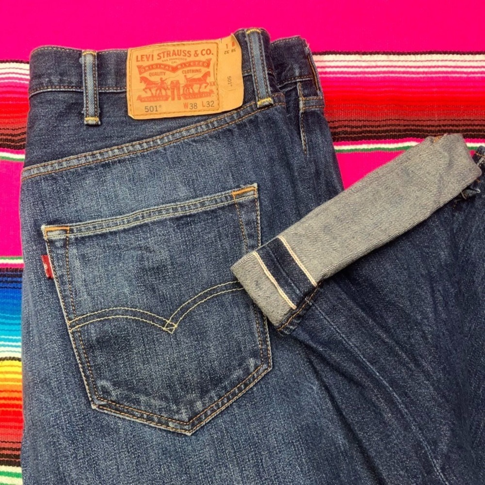 Levi's Men's 501 Selvedge Denim 38x32 (fit like 36x32)
